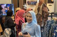 Ratu Zakiyah Ajak Masyarakat Lestarikan Warna Alami Nusantara