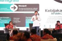 Wamen Viva Yoga Ajak Pengusaha Investasi di Kawasan Transmigrasi