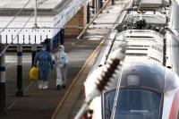 Sepuluh Terluka, Polisi Antiterorisme Inggris Selidiki Penusukan di Kereta