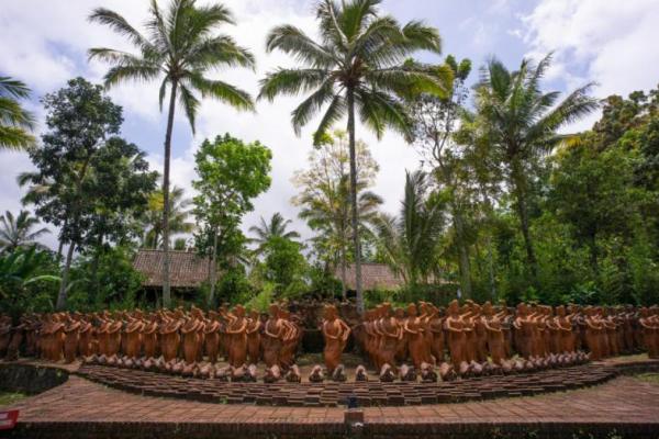 Taman Gandrung Terakota (Foto: Yukbanyuwangi) 