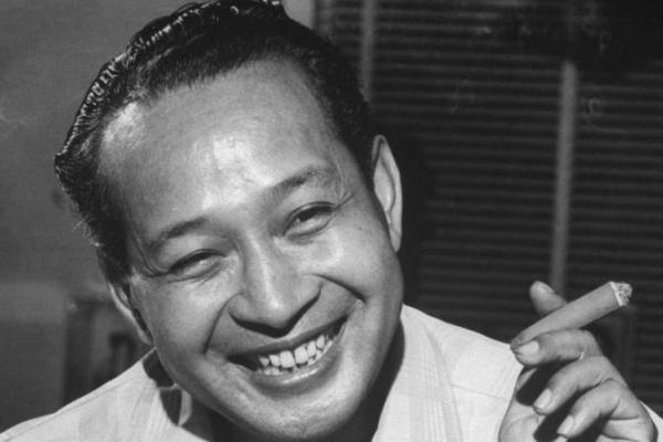 Presiden RI ke-2 Soeharto resmi menyandang gelar Pahlawan Nasional. 