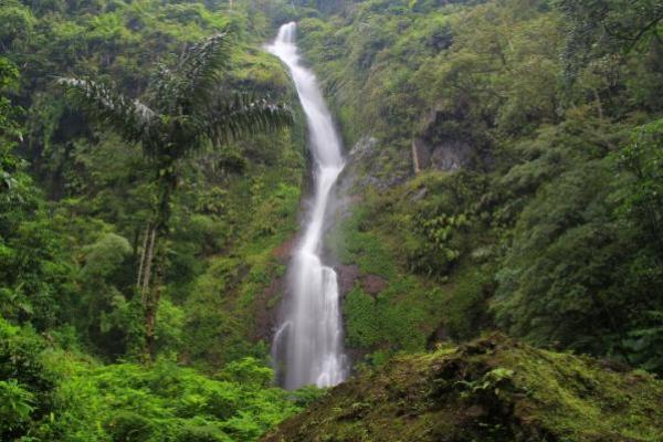 Ilustrasi - Curug Cibareubeuy di Subang, Jawa Barat (Foto: Pemkab Subang) 