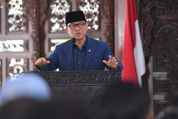 Menteri Desa dan Pembangunan Daerah Tertinggal (Mendes PDT) Yandri Susanto (Foto: Ist/Kemendes PDT) 