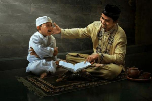 Ilustrasi - adab menuntut ilmu yang diajarkan dalam Islam (Foto: yadim) 