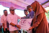 Menko PM Muhaimin Iskandar usai meninjau lokasi bencana di Desa Sukarame, Sukabumi, Jawa Barat (Foto: Ist) 