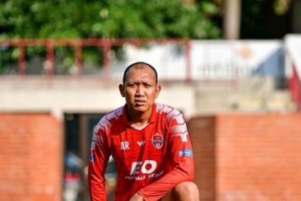 Mantan pesepakbola profesional, Oki Rengga (Foto: Suara) 