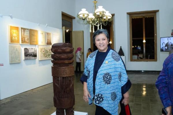 Wakil Ketua MPR RI Lestari Moerdijat menekankan peran strategis perempuan dalam pelestarian budaya nasional sebagai warisan bagi generasi penerus bangsa (Foto: MPR) 