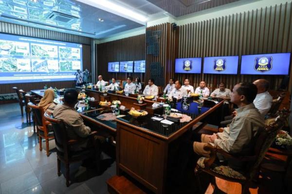 Kementerian Transmigrasi (Kementrans) perkuat infrastruktur digital dan keamanan siber guna mendukung pembangunan kawasan transmigrasi dengan Badan Siber dan Sandi Negara (BSSN) (Foto: Humas Kementrans) 