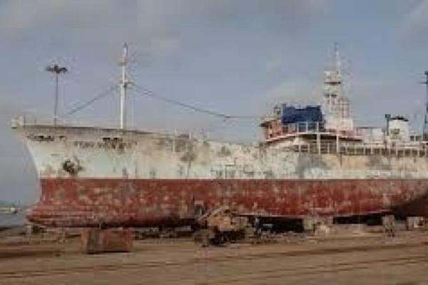 Ilustrasi penutuhan kapal tua. Foto: Ist 