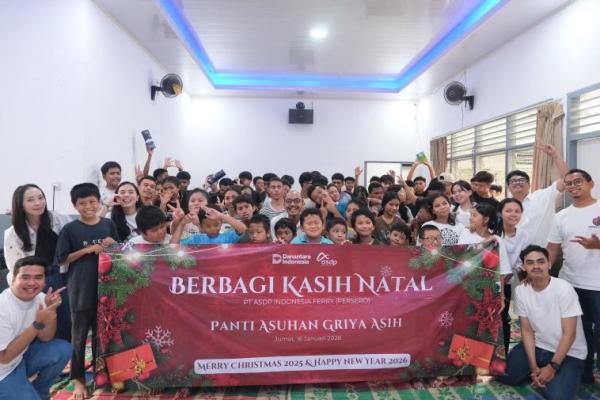 Natal bersama ASDP Indonesia Ferry bersama anak panti asuhan Griya Asih. Foto: asdp/katakini 