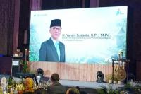Menteri Desa dan Pembangunan Daerah Tertinggal (Mendes PDT) Yandri Susanto memberikan sambutan sekaligus membuka acara Workshop Global Knowledge Exchange on Community-Driven Approaches for Resilience yang digelar Kementerian Desa PDT bekerja sama dengan Bank Dunia di Jakarta, pada Senin (Foto: Vaza/Katakini.com)