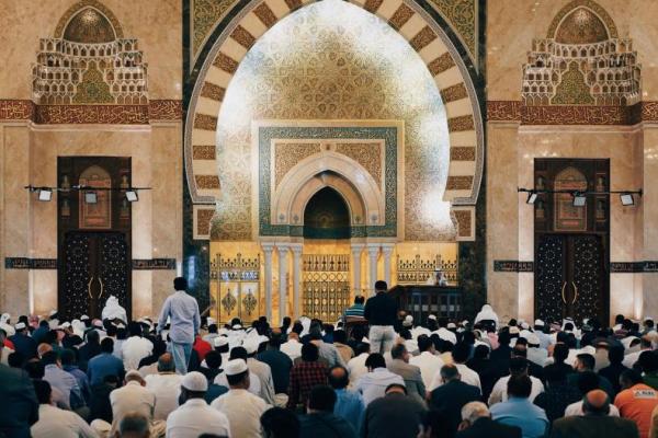 Ilustrasi puasa sunnah Nisfu Syaban bersamaan dengan puasa Qadha Ramadan (Foto: Unsplash/Rumman Amin) 