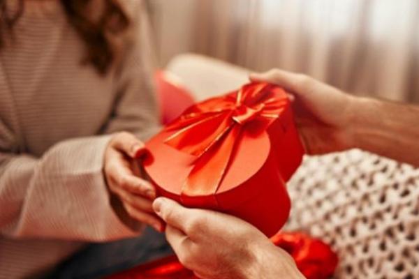 Ilustrasi - merayakan Valentine Day (Foto: Shutterstock) 