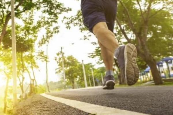 ilustrasi - lari di siang hari (Foto: honestdocs) 