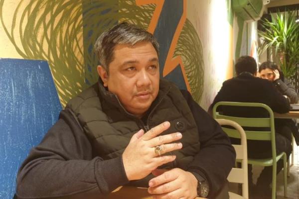 Pengamat sepakbola dan pendiri Rakyat Sepakbola Indonesia (RSI) Frans Immanuel Saragih. Foto: dok. katakini 