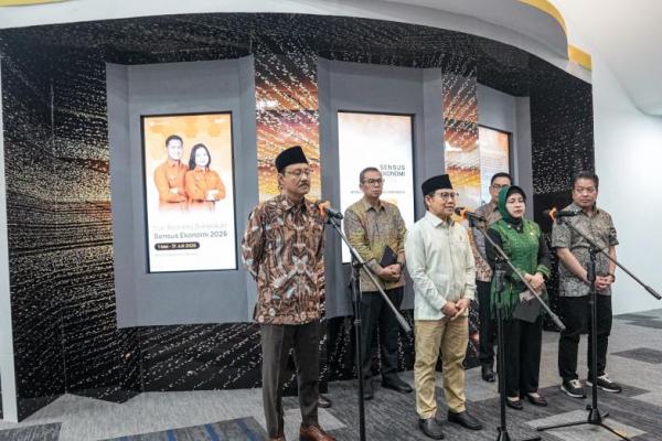 Menko PM Abdul Muhaimin Iskandar (dua dari kiri) dalam usai peluncuran Ground Check Nasional data PBI JKN di Kantor BPS, Jakarta (Foto: Ist) 