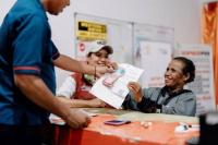 Ilustrasi penerima bansos PKH (Foto: Kemensos)