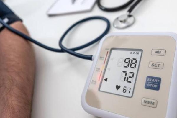 Ilustrasi - orang yang memiliki penyakit darah rendah (Foto: Klikdokter) 