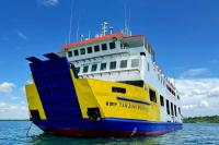 Kapal penyeberangan KMP Tanjung Burang. Foto: asdp/katakini