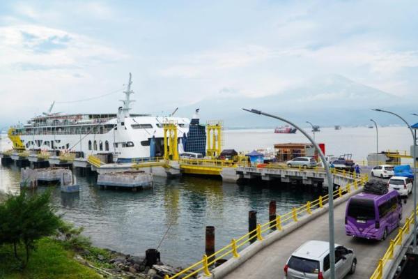 Pelabuhan penyeberangan Gilimanuk, Bali. Foto: asdp/katakini 