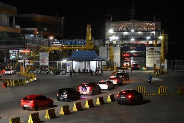 Pelabuhan penyeberangan Bakauheni, Lampung. Foto: asdp/katakini 