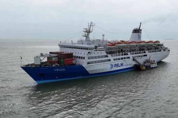 KM Kelud, salah satu kapal yang dioperasikan oleh PT Pelni. Foto: pelni/katakini 