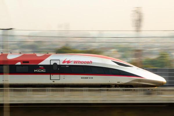 Kereta Cepat atau Whoosh. Foto: kcic/katakini 