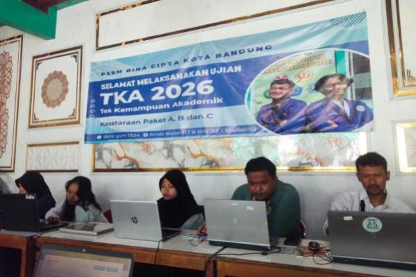 PKBM kota Bandung melaksanakan Tes Kemampuan Akademik (TKA) untuk paket A, B, dan C (Foto: Humas Kemendikdasmen) 