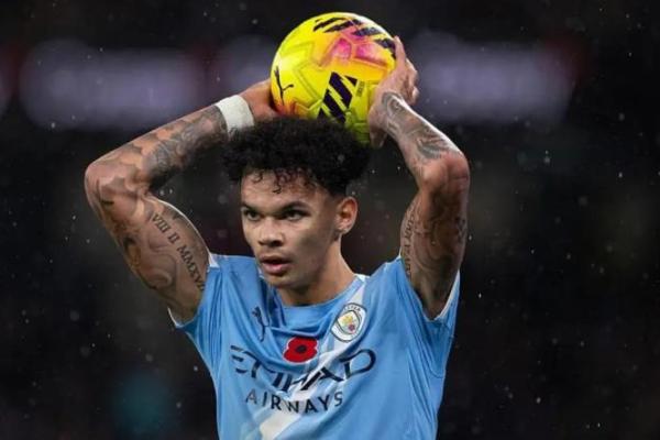 Bek Manchester City, Nico O`Reilly (Foto: GETTY IMAGE) 