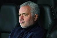 Pelatih Benfica, Jose Mourinho angkat bicara soal kabar yang bereder dirinya akan melatih Real Madrid (Foto: Sportsphoto) 