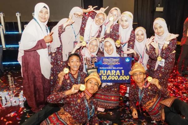 SMAN Tugumulyo kembali menorehkan prestasi gemilang dengan meraih gelar juara Lomba Cerdas Cermat (LCC) Empat Pilar MPR RI tingkat Provinsi Sumatera Selatan untuk kedua kalinya secara berturut-turut atau back to back (Foto: MPR) 