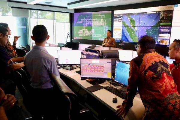 Kunjungan delegasi Civil Aviation Authority of Singapore (CAAS) ke kantor pusat AirNav Indonesia, Jumat (8/5/2026). Foto: airnav/katakini 