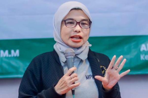 Ketua Fraksi Partai Kebangkitan Bangsa (PKB) Majelis Permusyawaratan Rakyat (MPR) RI, Neng Eem Marhamah Zulfa Hiz (Foto: Humas MPR) 
