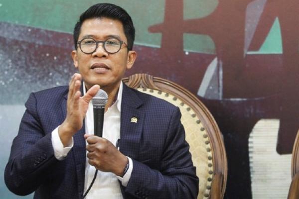 Ketua Komisi XI DPR RI, Muhammad Misbhakun. (Foto: Dok. Berita Satu) 