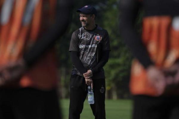 Pelatih Persija Jakarta, Mauricio Souza (Foto: Dok. Persija) 