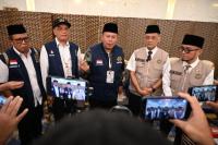 Tim pengawas haji 2026 saat memberikan keterangan kepada sejunlah media. Foto: dpr