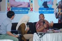 Wakil Ketua Badan Penganggaran MPR RI sekaligus Ketua Komite Sekolah Pilar Muda, Johan Rosihan menjadi narasumber dalam talkshow Meet The Leaders yang merupakan bagian dari rangkaian kegiatan Sekolah Pilar Muda (Foto: Humas MPR)