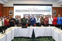 Wakil Ketua MPR RI sekaligus Ketua Fraksi Partai Demokrat DPR RI, Edhie Baskoro Yudhoyono (Ibas) menghadiri dan memberikan sambutan dalam kegiatan Diskusi Kebangsaan Lintas Organisasi Mahasiswa yang mengangkat tema Merajut Kebangsaan, Menguatkan Indonesia (Foto: Humas MPR)