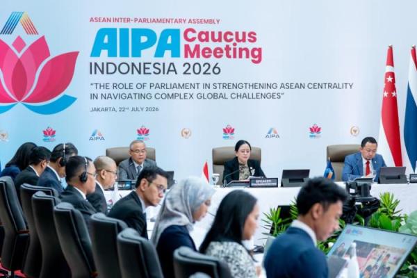 Ketua DPR RI Puan Maharani membuka sidang ASEAN Inter-Parliamentary Assembly (AIPA) Caucus atau Kaukas AIPA di Jakarta, Rabu (22/7/2026). Foto: dpr/katakini 