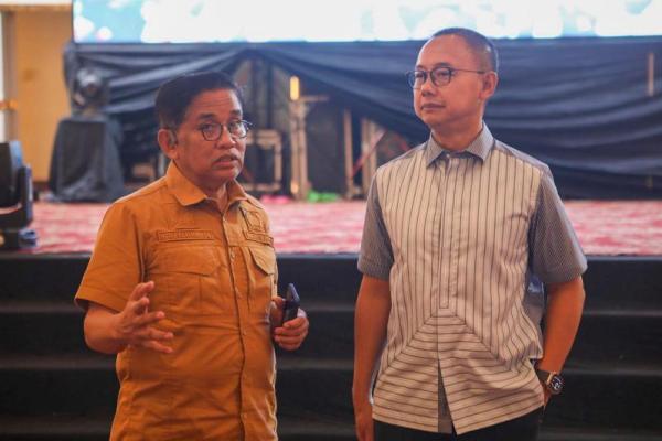 Wakil Ketua MPR RI Eddy Soeparno menyampaikan duka cita atas berpulangnya Anggota DPR RI Fraksi PAN H.A Bakri (Foto: MPR) 