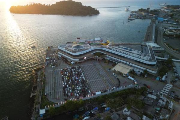 Pelabuhan Merak, Banten. Foto: asdp/katakini 
