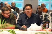 Anggota Badan Legislasi (Baleg) DPR RI Tonny Tesar mengikuti Kunjungan Kerja Baleg DPR RI dalam rangka penyusunan RUU Masyarakat Adat di Jayapura, Provinsi Papua (Foto: DPR)