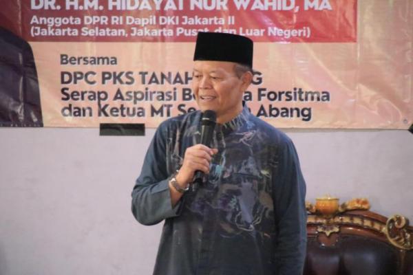 Wakil Ketua MPR RI sekaligus Anggota Komisi VIII DPR RI Hidayat Nur Wahid (HNW) (Foto: Humas MPR) 