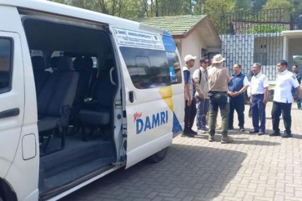 DAMRI layani angkutan wisata Kawasan Ijen, Banyuwangi, Jawa Timur. Foto: damri/katakini 