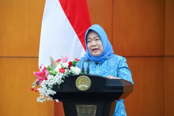 Plt. Sekretaris Jenderal MPR RI Siti Fauziah dalam Forum Tematik Bakohumas MPR RI bertema Sinergi Bakohumas dalam Mendukung Publikasi Sidang Tahunan MPR yang Informatif, Kolaboratif, dan Kredibel di Gedung Nusantara V, Kompleks Parlemen, Jakarta, Selasa (Foto: MPR) 