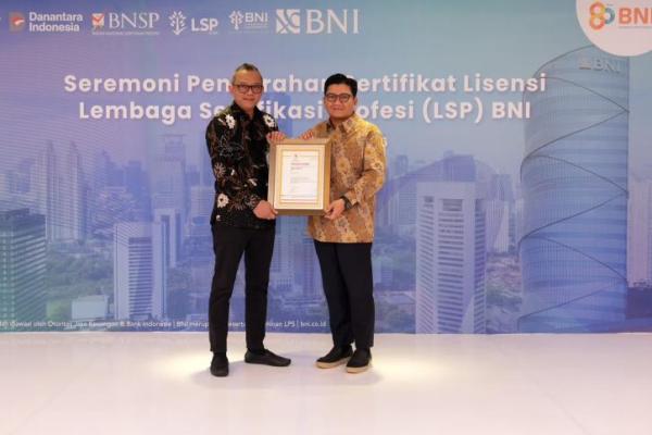 BNI memperkuat tata kelola pengembangan sumber daya manusia melalui pengoperasian Lembaga Sertifikasi Profesi (LSP) BNI berlisensi Badan Nasional Sertifikasi Profesi (Foto: BNI) 