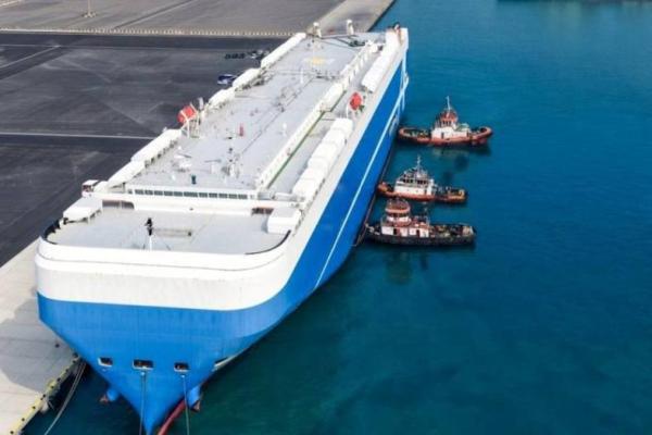 Kapal khusus pengangkut kendaraan, MV Blanco Ace, sandar di Dermaga Paket 5 Pelabuhan Patimban, Subang, Jawa Barat. Foto: hubla/katakini.com 