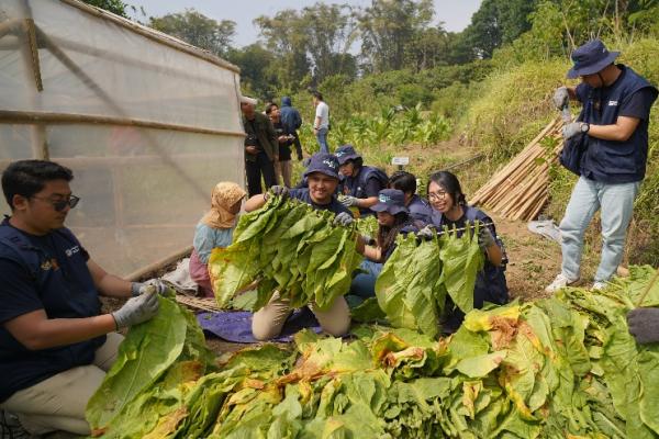 Salah satu program Relawan Bakti BUMN yang digelar AirNav Indonesia di Boyolali, Jawa Tengah. Foto: airnav/katakini 