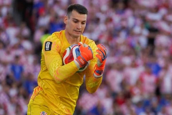 Kiper Fenerbahce, Dominik Livakovic (Foto: Sports Mole) 