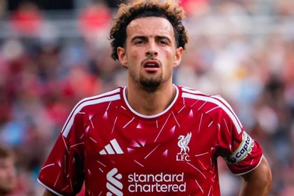 Gelandang Liverpool, Curtis Jones (Foto: Sports Mole) 